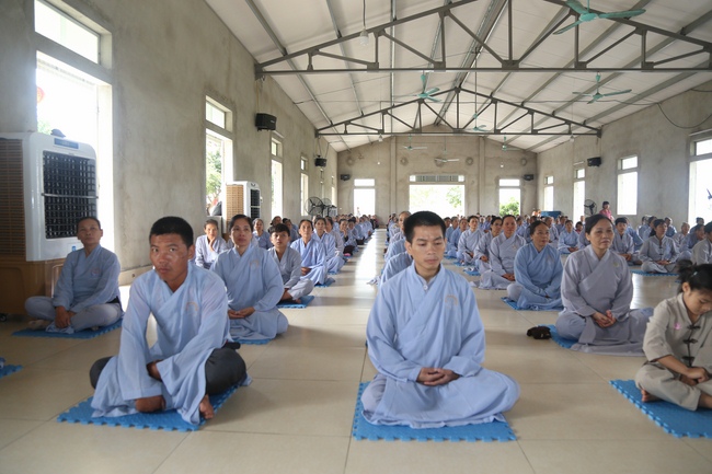 One - Day Retreat at Dong Cao Pagoda