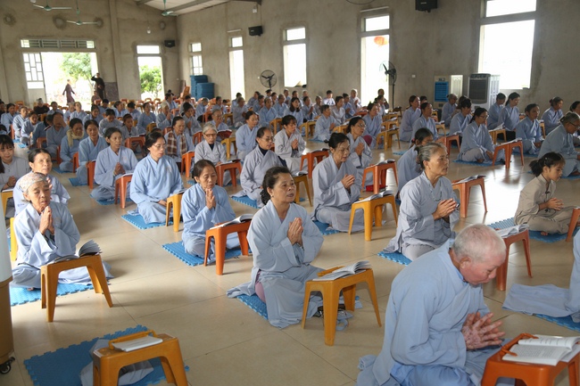 One - Day Retreat at Dong Cao Pagoda
