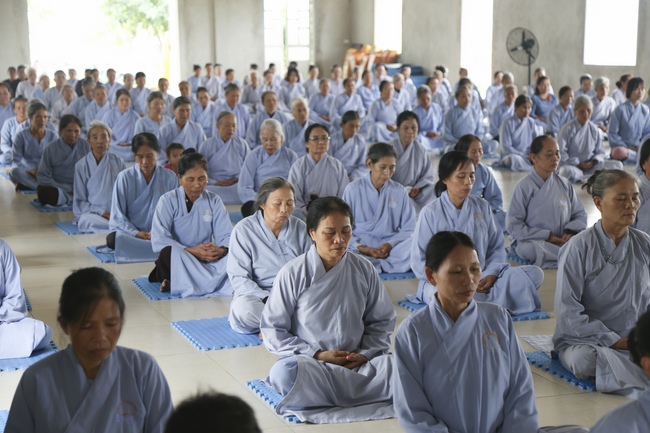 One - Day Retreat at Dong Cao Pagoda