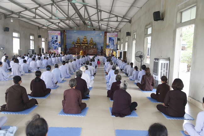 One - Day Retreat at Dong Cao Pagoda