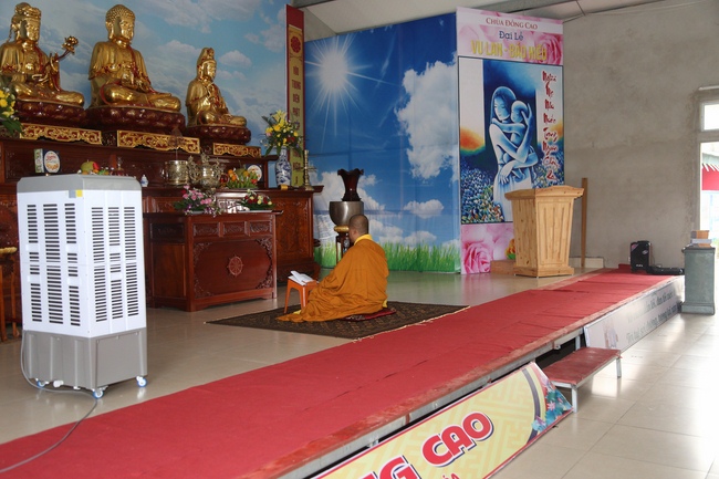 One - Day Retreat at Dong Cao Pagoda