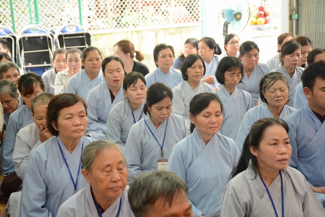 The  praying ceremony for rebirth and releasing creatures in Can Tho.