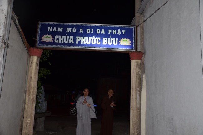 Supporting to cancer treatment for a Nun at  Phuoc Buu Pagoda