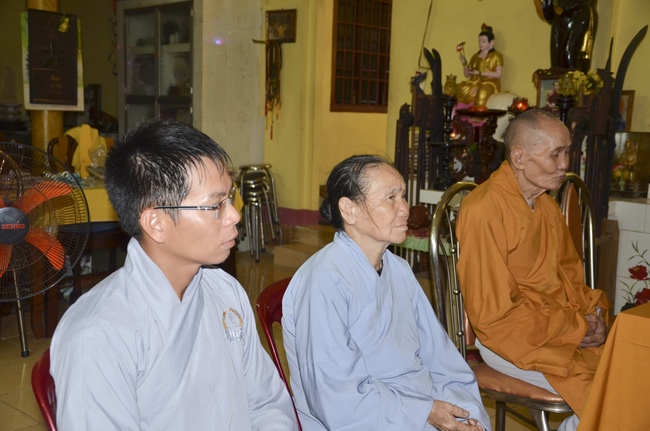 Supporting to cancer treatment for a Nun at  Phuoc Buu Pagoda