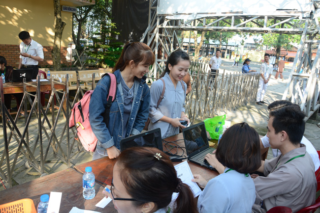 The 1ST “Lighting the Light of Wisdom” Competition