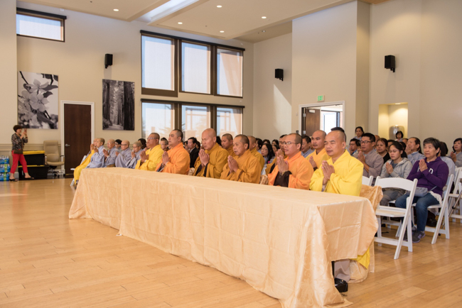 Lễ đặt đá xây dựng chùa Hoằng Pháp tại Hoa Kỳ