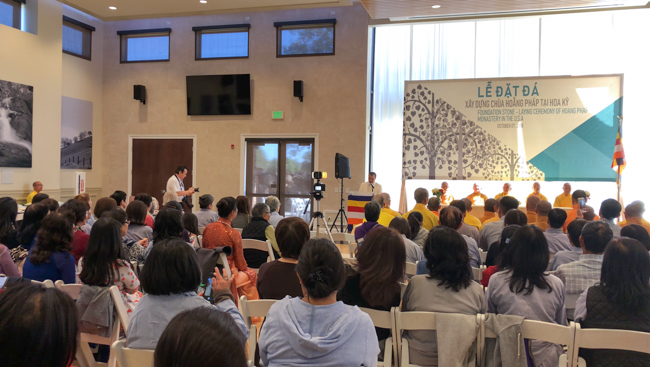 Lễ đặt đá xây dựng chùa Hoằng Pháp tại Hoa Kỳ