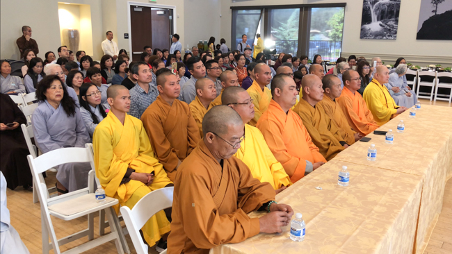 Lễ đặt đá xây dựng chùa Hoằng Pháp tại Hoa Kỳ