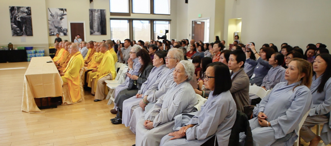 Lễ đặt đá xây dựng chùa Hoằng Pháp tại Hoa Kỳ