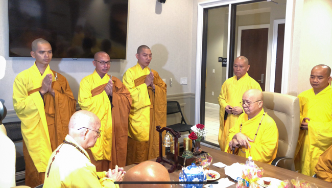 Lễ đặt đá xây dựng chùa Hoằng Pháp tại Hoa Kỳ