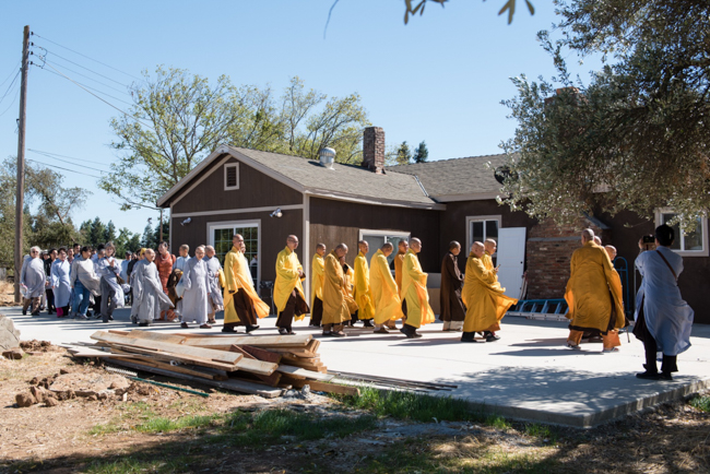 Lễ đặt đá xây dựng chùa Hoằng Pháp tại Hoa Kỳ
