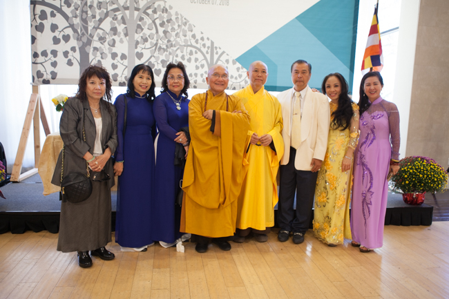 Lễ đặt đá xây dựng chùa Hoằng Pháp tại Hoa Kỳ