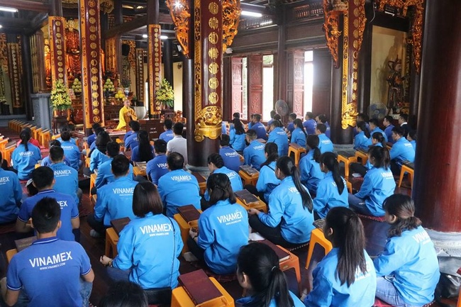 Forty-four Buddhists Joined in Prarajyà at Ten-day Course at Hoa Phuc Pagoda.