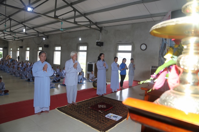 Re-learning majesty of the Buddha's disciple