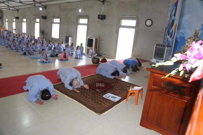 Re-learning majesty of the Buddha's disciple