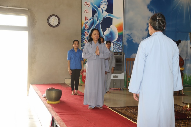 Re-learning majesty of the Buddha's disciple