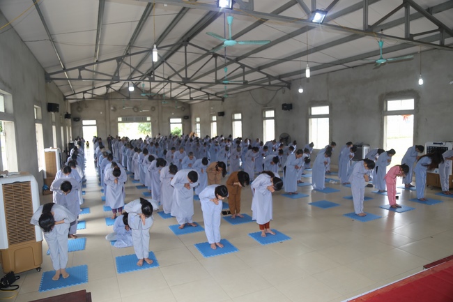 Re-learning majesty of the Buddha's disciple