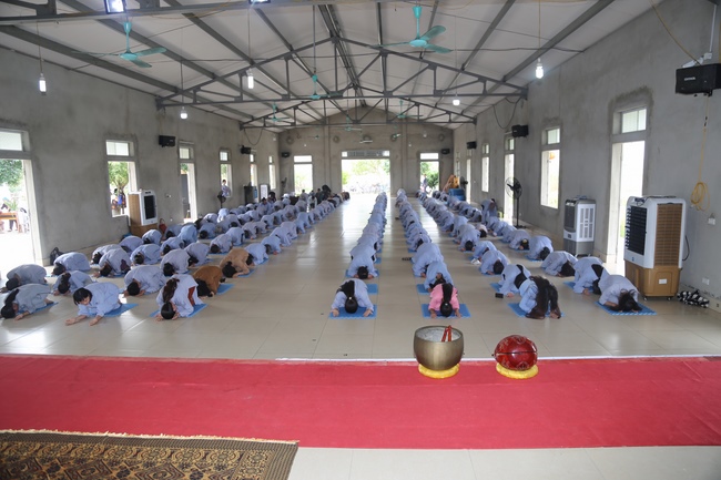Re-learning majesty of the Buddha's disciple