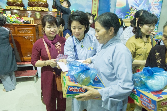 Re-learning majesty of the Buddha's disciple