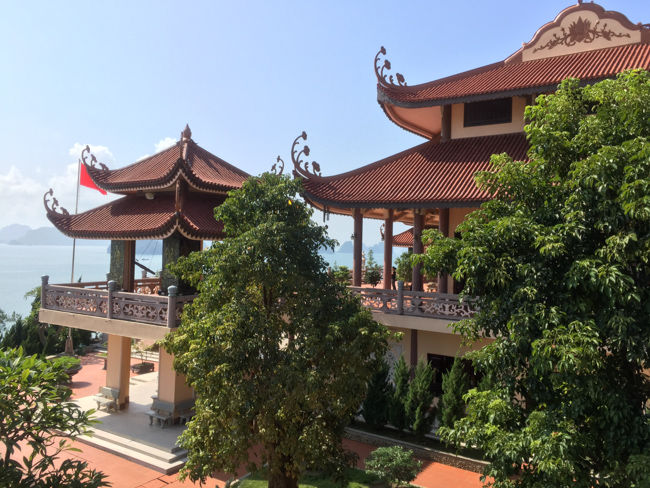 Tham quan danh lam thắng cảnh tại Quảng Ninh (phần 2)