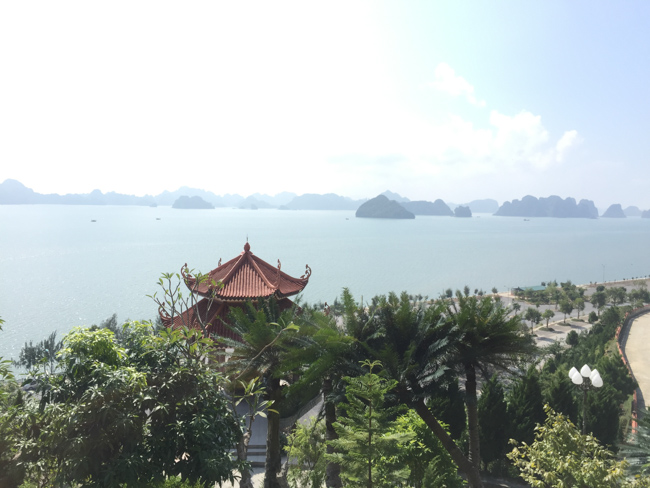 Tham quan danh lam thắng cảnh tại Quảng Ninh (phần 2)