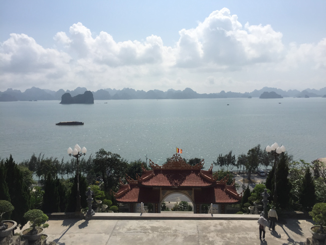 Tham quan danh lam thắng cảnh tại Quảng Ninh (phần 2)