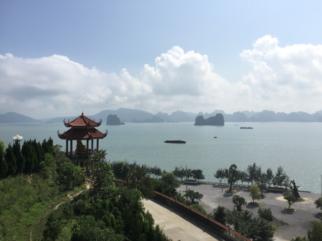 Tham quan danh lam thắng cảnh tại Quảng Ninh (phần 2)