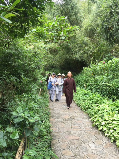 Tham quan danh lam thắng cảnh tại Quảng Ninh (phần 2)