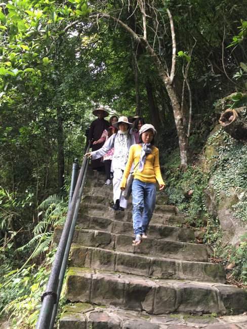 Tham quan danh lam thắng cảnh tại Quảng Ninh (phần 2)