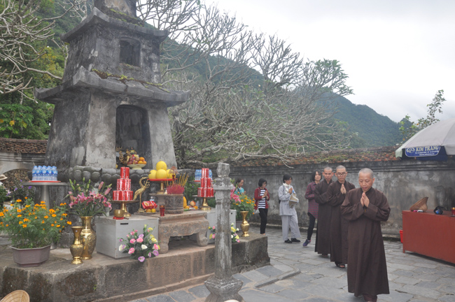 Tham quan danh lam thắng cảnh tại Quảng Ninh (phần 2)