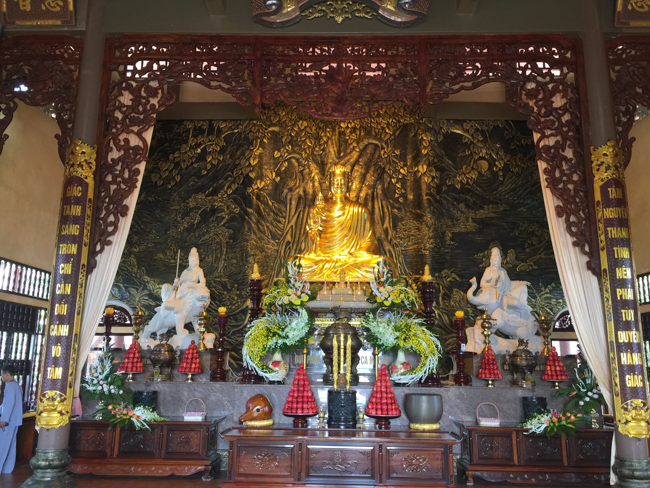 Tham quan danh lam thắng cảnh tại Quảng Ninh (phần 2)