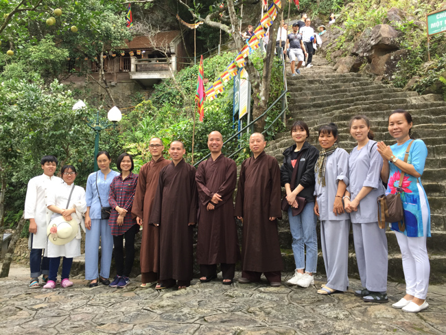 Tham quan danh lam thắng cảnh tại Quảng Ninh (phần 2)