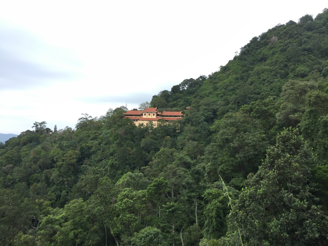 Tham quan danh lam thắng cảnh tại Quảng Ninh (phần 2)