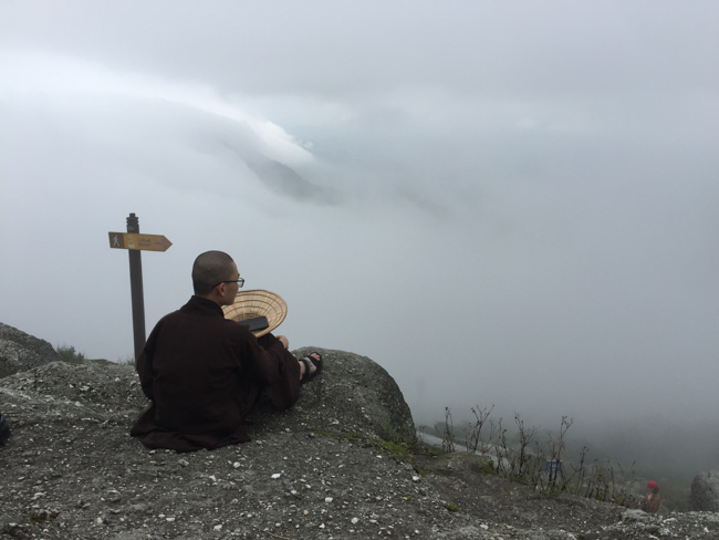 Tham quan danh lam thắng cảnh tại Quảng Ninh (phần 2)