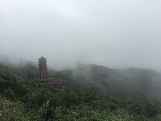 Tham quan danh lam thắng cảnh tại Quảng Ninh (phần 2)