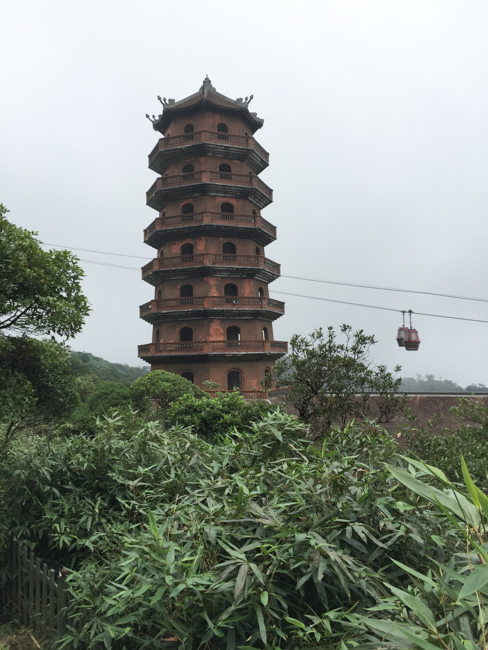 Tham quan danh lam thắng cảnh tại Quảng Ninh (phần 2)