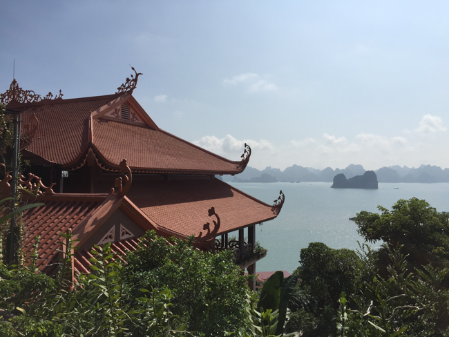 Tham quan danh lam thắng cảnh tại Quảng Ninh (phần 2)