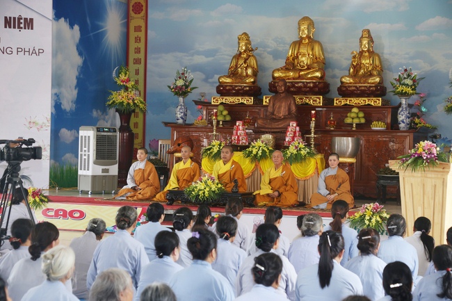 The Death Anniversary of Most Venerable Ngo Chan Tu at Dong Cao pagoda - Thanh Hoa province
