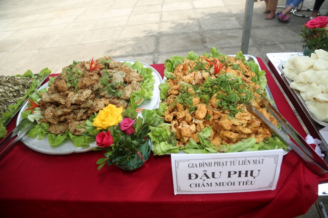 The Death Anniversary of Most Venerable Ngo Chan Tu at Dong Cao pagoda - Thanh Hoa province