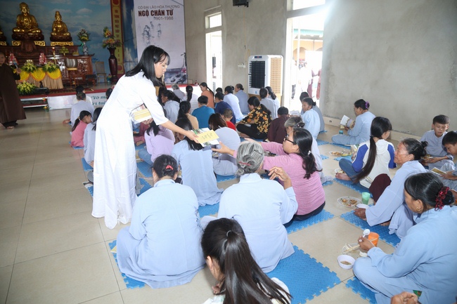 The Death Anniversary of Most Venerable Ngo Chan Tu at Dong Cao pagoda - Thanh Hoa province