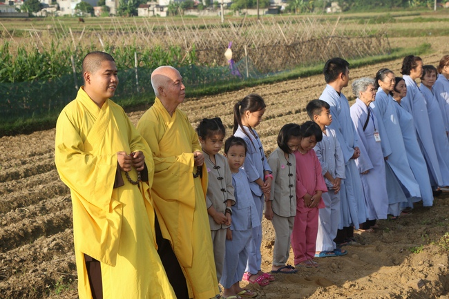 The Death Anniversary of Most Venerable Ngo Chan Tu at Dong Cao pagoda - Thanh Hoa province