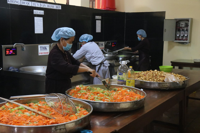 Hoa Phuc Pagoda – Ha Noi: The 30th death ceremony of  Most Venerable Ngo Chan Tu.