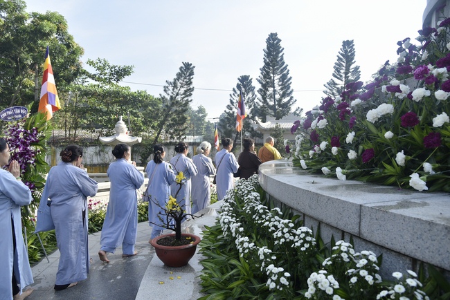 Grand Master’ Anniversary of Death – Hoang Phap’s Founder