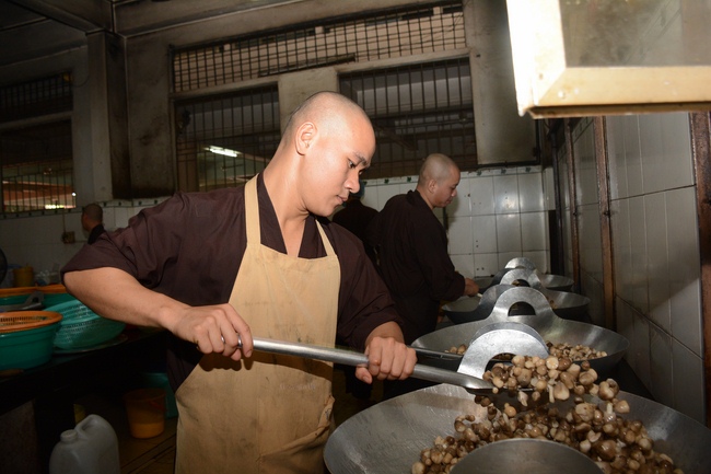 Grand Master’ Anniversary of Death – Hoang Phap’s Founder