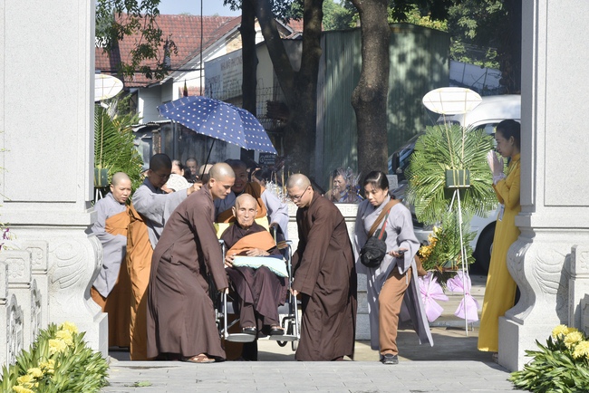 Grand Master’ Anniversary of Death – Hoang Phap’s Founder