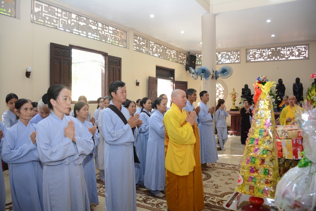 Grand Master’ Anniversary of Death – Hoang Phap’s Founder