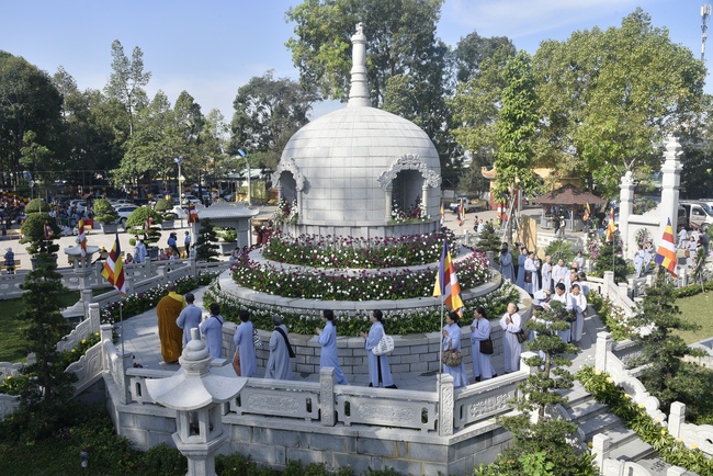 Grand Master’ Anniversary of Death – Hoang Phap’s Founder