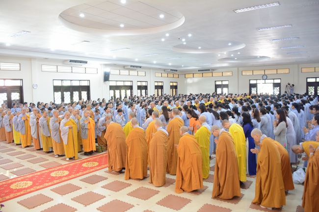 Grand Master’ Anniversary of Death – Hoang Phap’s Founder