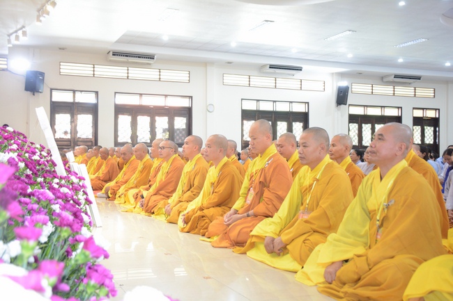 Grand Master’ Anniversary of Death – Hoang Phap’s Founder