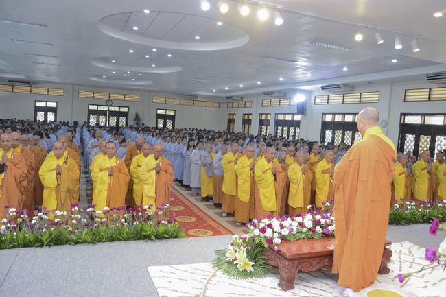 Grand Master’ Anniversary of Death – Hoang Phap’s Founder